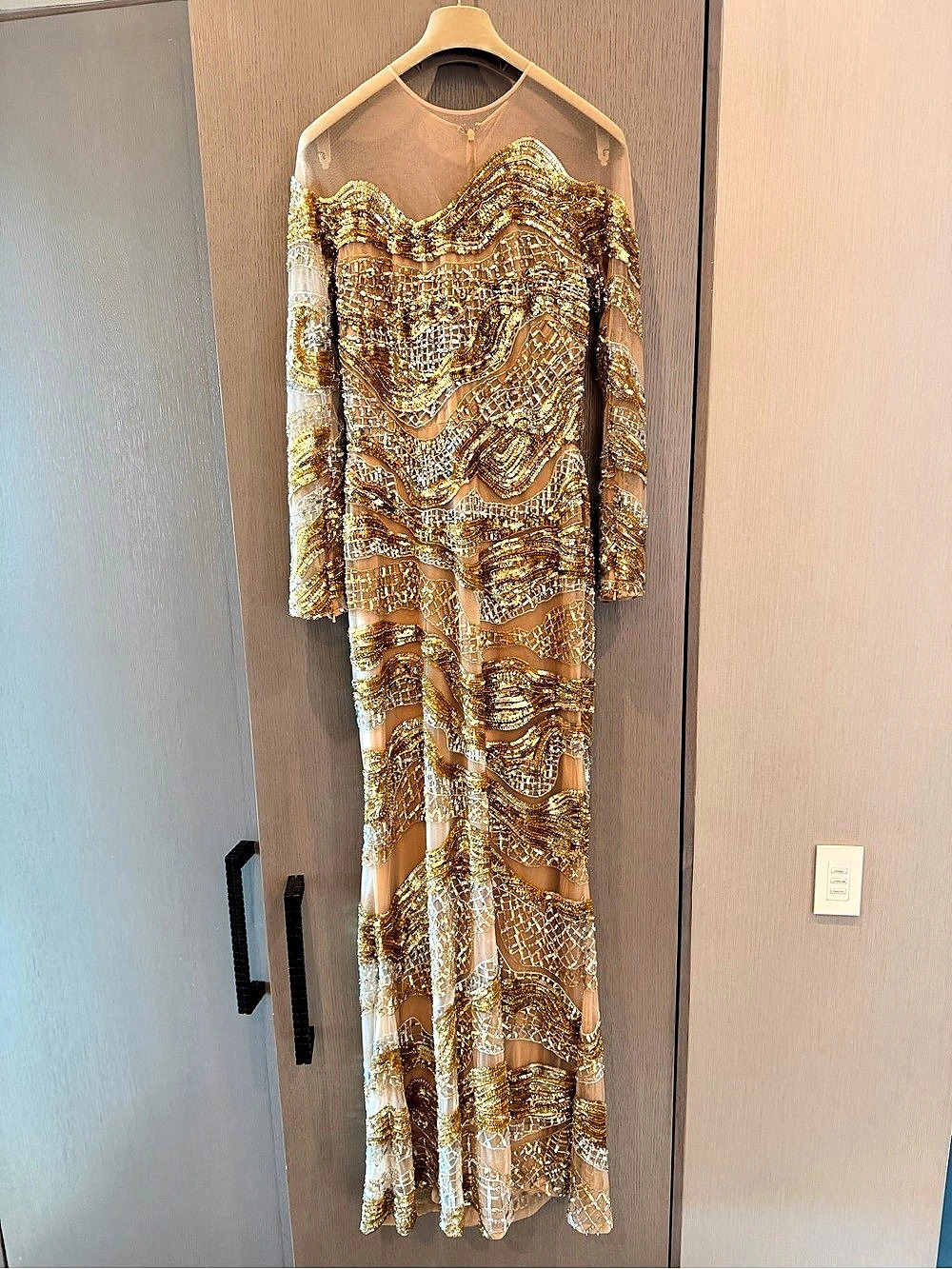 NWT Elie Saab Runway-Inspired Embellished Gold Evening Gown | EU 42 | NWT